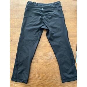 Lululemon Black Capris - Size 4